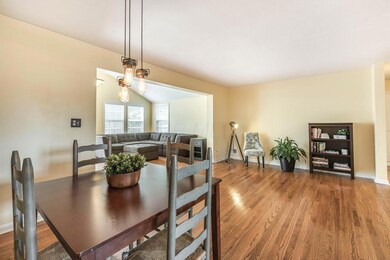 Living/Dining Room