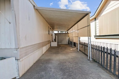 3012 Donner Dr unit 32, Ceres, CA 95307 - photo 4