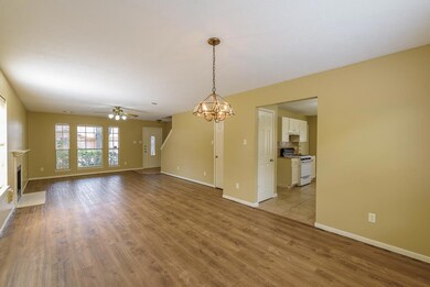 8219 Cienna Dr, Houston, TX 77040 - photo 3