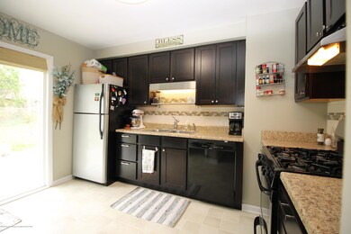 3. Alt View Kitchen