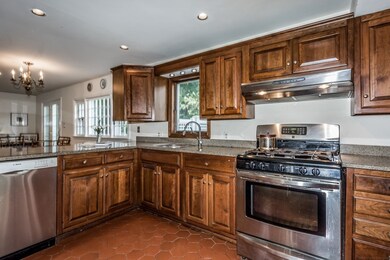 19 Glendale Rd, Milton, MA 02186 - photo 6