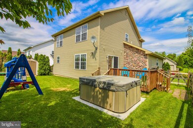 2730 Knollwood Way, Easton, PA 18040 - photo 2