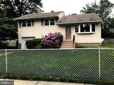 6 Goldy Dr, Gloucester City, NJ 08030 - photo 4