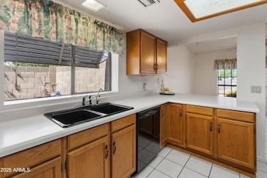 15250 N 65th Ave-25