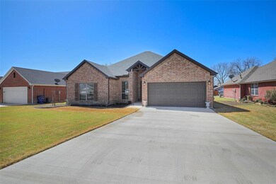 Large double car garage