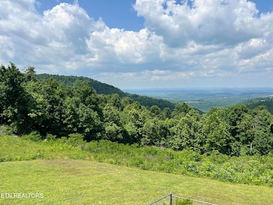 3385 Doubletop Rd, Byrdstown, TN 38549 - photo 6