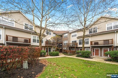 1420 Westgate Dr, Fort Lee, NJ 07024 - photo 2