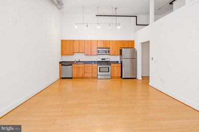 22 S Howard St unit R402, Baltimore, MD 21201 - photo 2