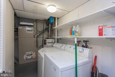 700 Ardmore Ave unit 321, Ardmore, PA 19003 - photo 4