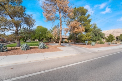 5976 Stewart Ave, Las Vegas, NV 89110 - photo 2