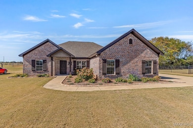 143 Summer Loop, Deatsville, AL 36022 - photo 2