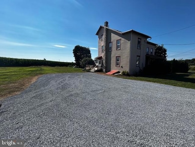 230 Mill Rd unit B, Morgantown, PA 19543 - photo 3