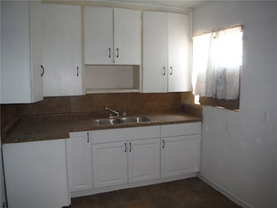 2600 Nashville Ave, El Paso, TX 79930 - photo 5