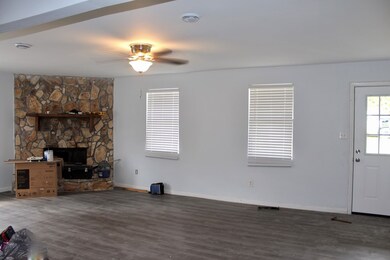 2342 Travis Pines Dr, Augusta, GA 30906 - photo 3