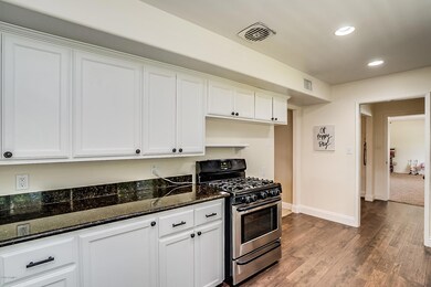 4847 E Osborn Road, Phoenix 85018 - 10