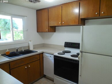 360 NE 20th Dr, Gresham, OR 97030 - photo 7