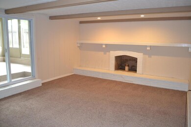 2_FamilyRoom