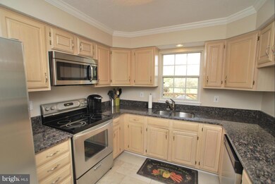 12613 Granite Ridge Dr, North Potomac, MD 20878 - photo 6