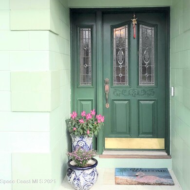 Covered Entryway