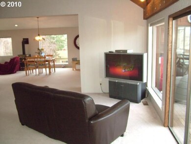 380 Thompson St, Heppner, OR 97836 - photo 6