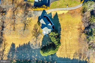 5801 Formosa Dr, Sykesville, MD 21784 - photo 6