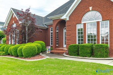 Nice Sidewalks and concrete Edging lead you to the front door!