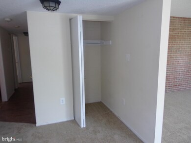 2146 Gunsmith Terrace unit 45, Woodbridge, VA 22191 - photo 4