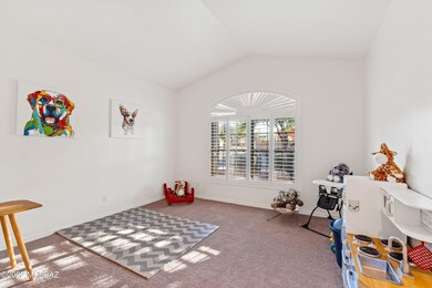 06-Office_Den