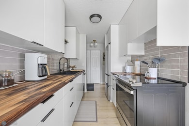 801 32nd Ave N unit A102, Fargo, ND 58102 - photo 7