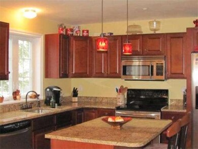 8 Gerson Way, Haverhill, MA 01832 - photo 4