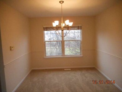 43 Pine Hill Dr, North Aurora, IL 60542 - photo 4