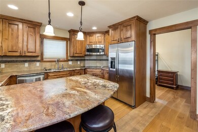 Kitchen with island