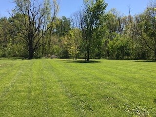 1024 N Wayne St, Warren, IN 46792 - photo 5