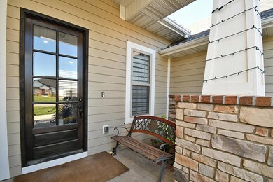 687 N Fox Hill Cir, Nixa, MO 65714 - photo 3