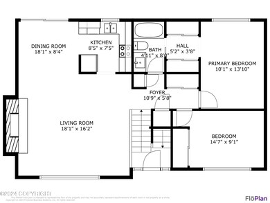 Upper floor plan w:dimensions