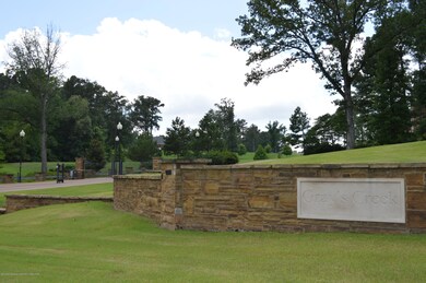 Gray's Creek Entrance