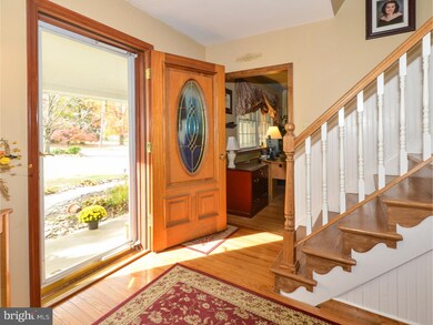 18 Neshaminy Dr, Warminster, PA 18974 - photo 3