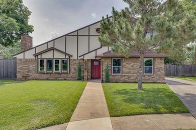 2040 Oakmeadow Ct, Bedford, TX 76021 - photo 4