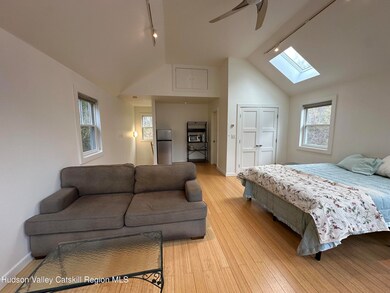 85 Broadview Rd unit Studio, Woodstock, NY 12498 - photo 6