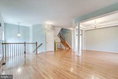 5300 Scottswood Ct, Alexandria, VA 22315 - photo 5