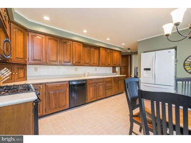 216 W Brookhaven Rd, Wallingford, PA 19086 - photo 5