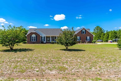 44 Oak Hill Dr, Dunn, NC 28334 - photo 2