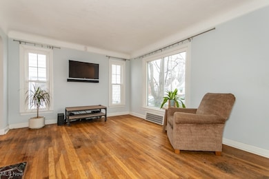 408 E 322nd St, Willowick, OH 44095 - photo 3