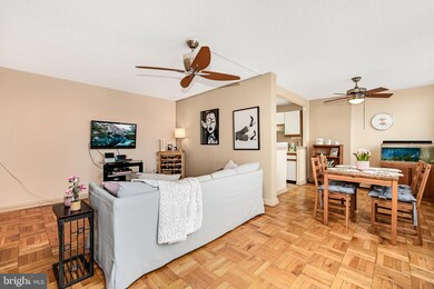 Radnor House unit 320, Bryn Mawr, PA 19010 - photo 6