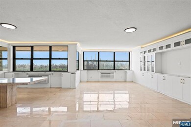 The Galaxy Towers unit 26D, Guttenberg, NJ 07093 - photo 2