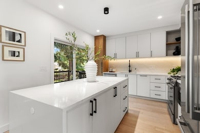 4 Wyman Ct unit 4, Winchester, MA 01890 - photo 5