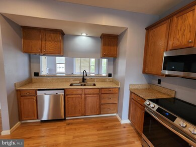 10339 Lantern Ln, Hagerstown, MD 21740 - photo 5