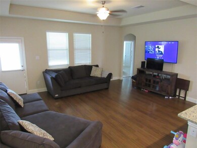 1438 Bluebonnet Blvd, Gainesville, TX 76240 - photo 6