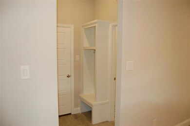 968 E 5th St, Springtown, TX 76082 - photo 6