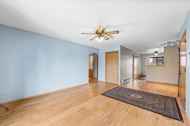 174 S Waters Edge Dr unit 201, Glendale Heights, IL 60139 - photo 7